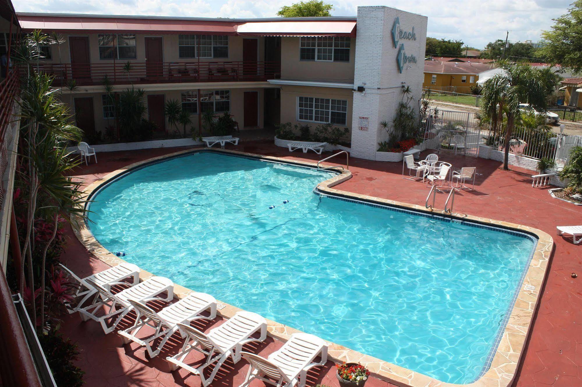 הוליווד Beach And Town Motel מראה חיצוני תמונה